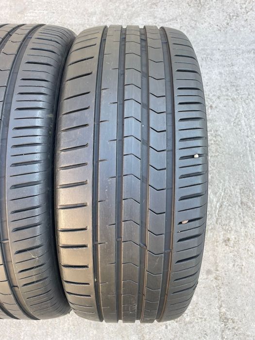 Set anvelope vara 215 45 18 vredestein
