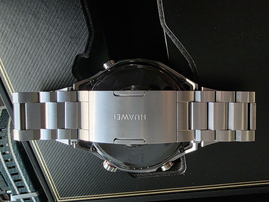 КАТО НОВ с гаранция Huawei Watch Ultimate Green