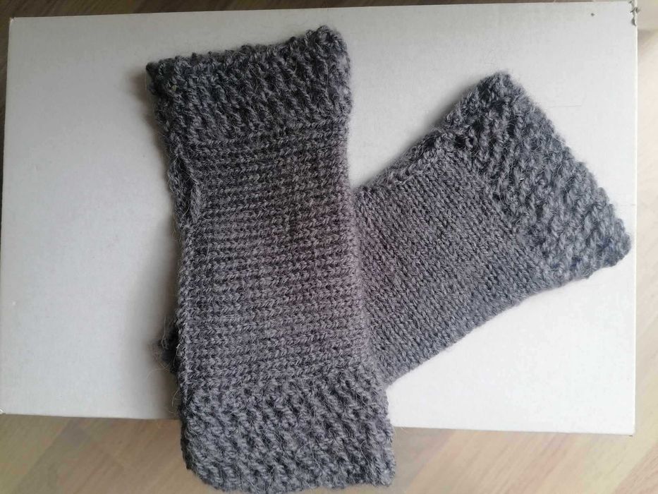 Ръчно изплетени ръкавели