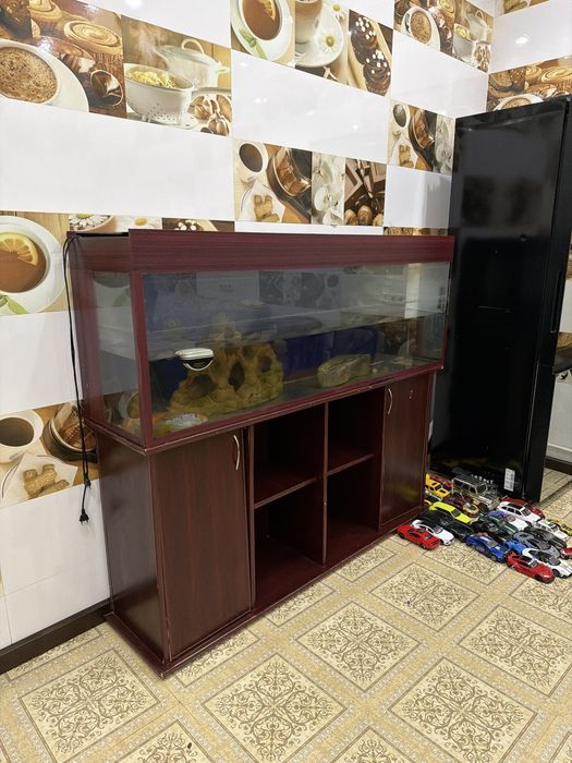 Продаю Аквариум для дома или для офиса