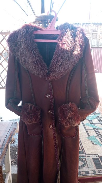 Дубленки женские 46размер