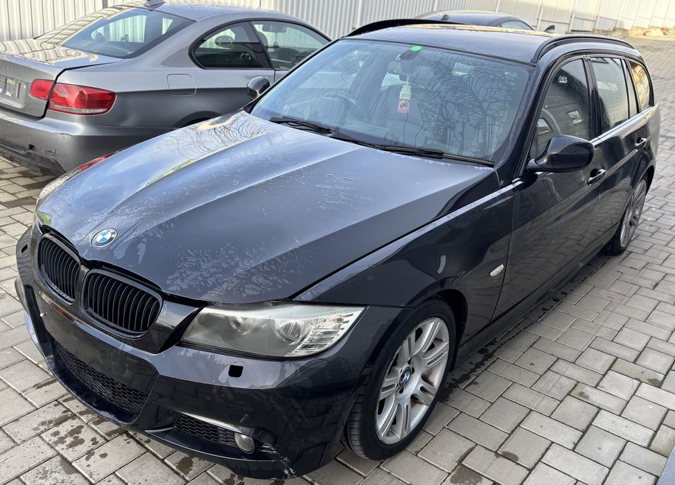 Dezmembrez BMW 320d LCI an 2011, N47 2.0d 184cp,Recaro,stopuri Led