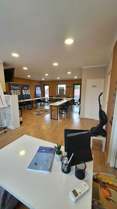 De inchiriat apartament nemobilat pt birou sau locuit Coposu 18A 90mp