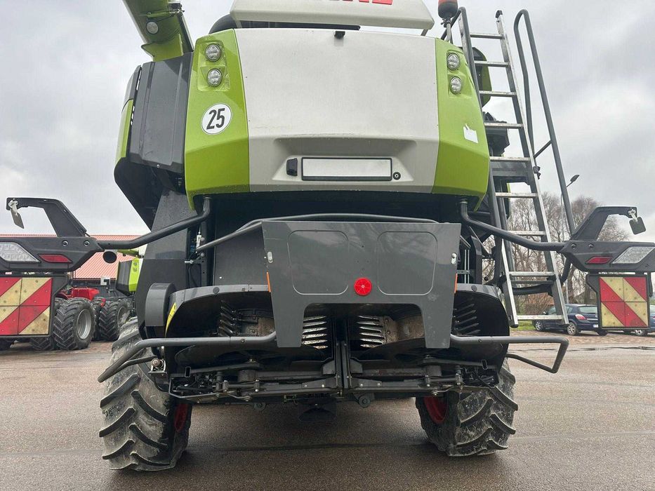 CLAAS Lexion 8700TT 4WD