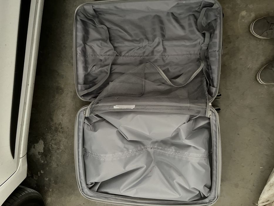 Куфар 32 инча American Tourist