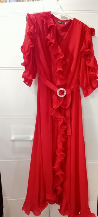 Продам новое платье