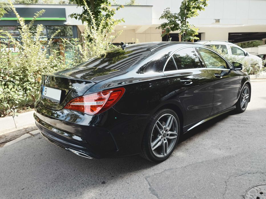 Mercedes-Benz CLA 220 4 matic AMG line