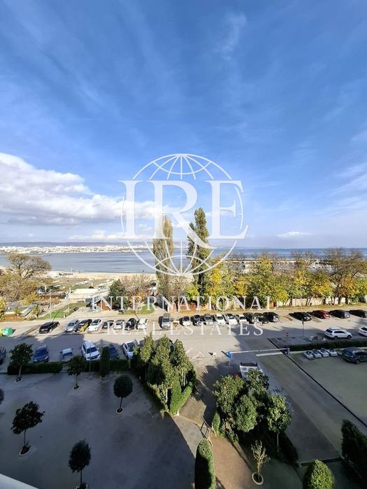 Продава се Двустаен апартамент в Варна, Аспарухово - 69 кв.м за 2174 €/кв.м - Снимка #6