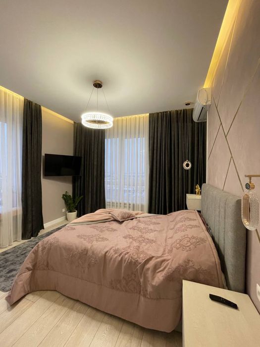 Сдаётся 2х ком-я NRG Oybek 70кв На Долгий срок!