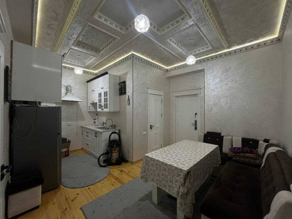 1 XONALI kvartira magzini bilan birga sotiladi