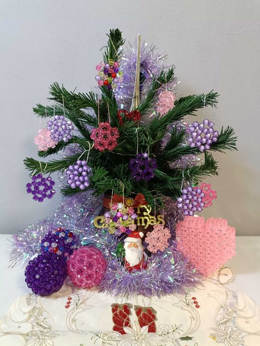 Ёлочные игрушки из бусин hamdmade