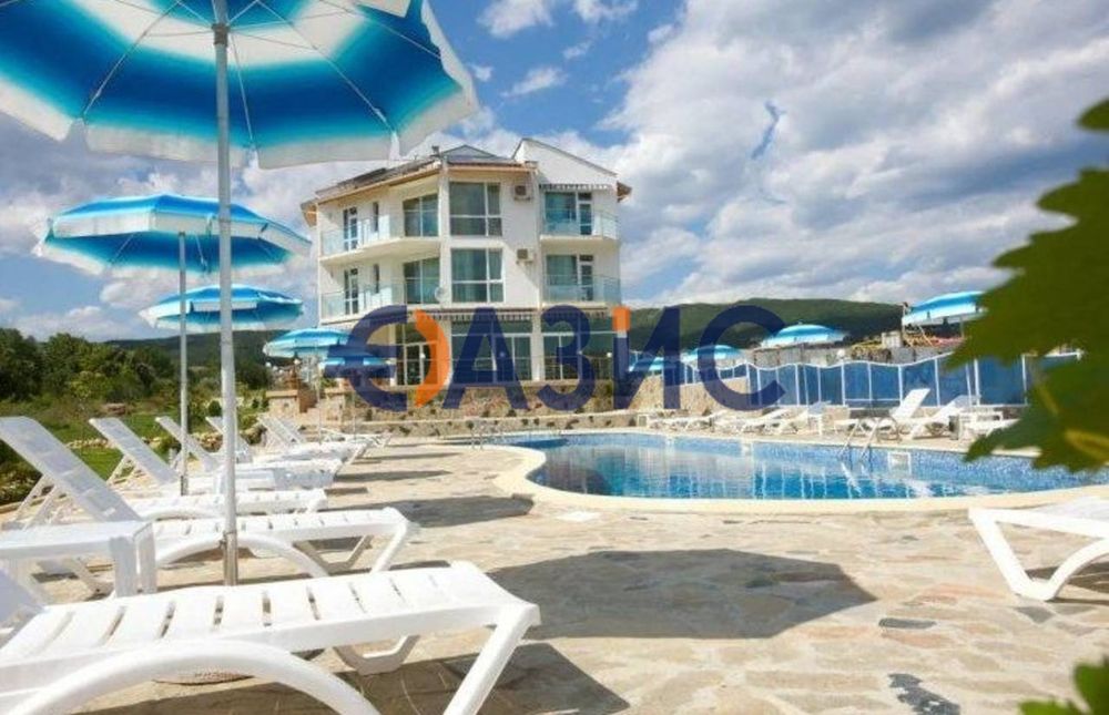 Продава се Двустаен апартамент в Свети Влас - 68 кв.м за 600 €/кв.м - Снимка #12