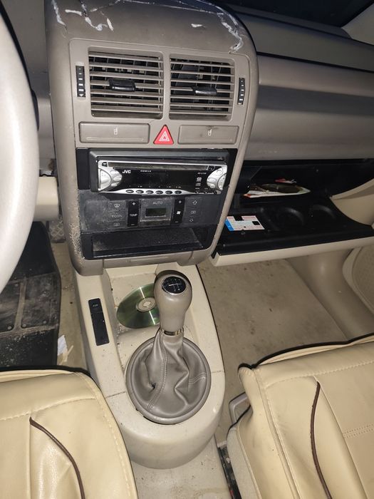 Ауди А2  1.4 ТДИ  Задължително прехвърляне