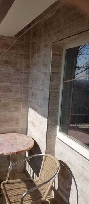 Дава се под наем Тристаен апартамент в Пловдив, Кючук Париж - 88 кв.м за 413.1 € - Снимка #1