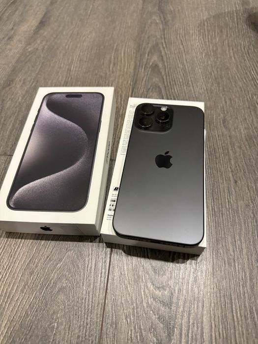 Iphone 15 pro max 512 black titanium