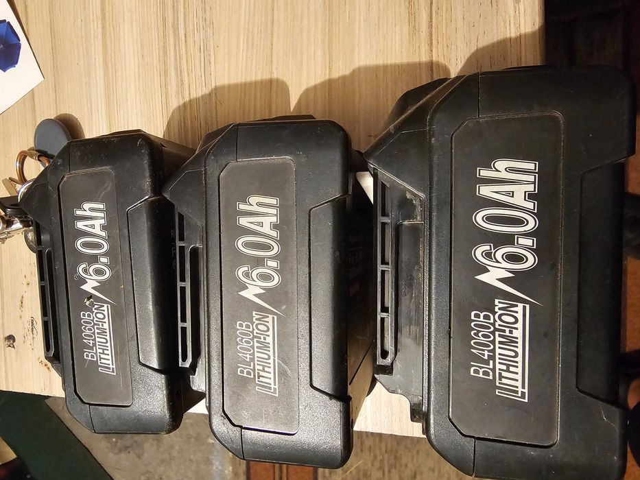 Накита батери-заместител...