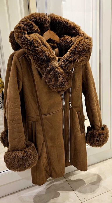 Топъл дамски кожух