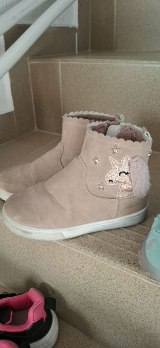 Обувки за момиче 27 -28 номер