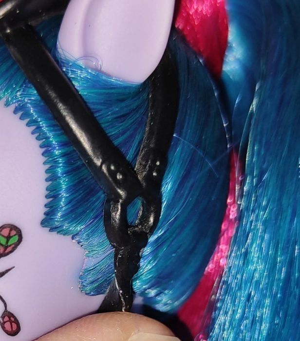 Куклы монстр хай авея и ривер