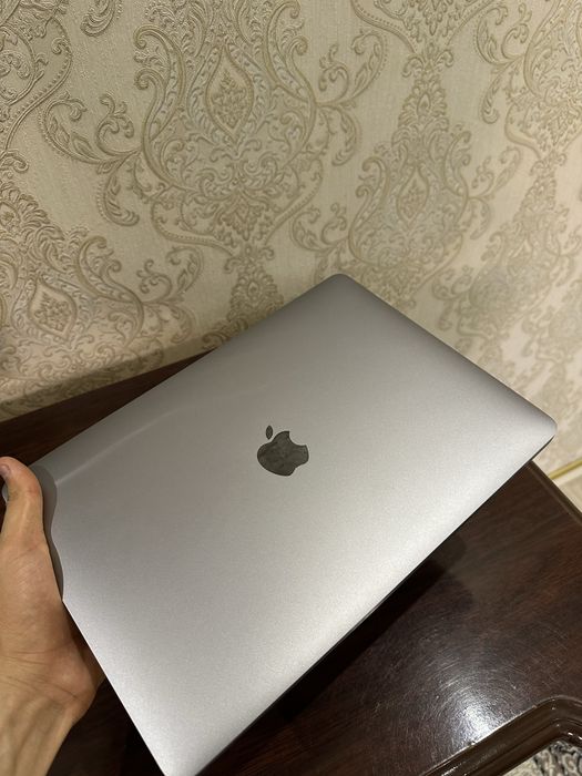 MacBook Air M1 Ideal 100%