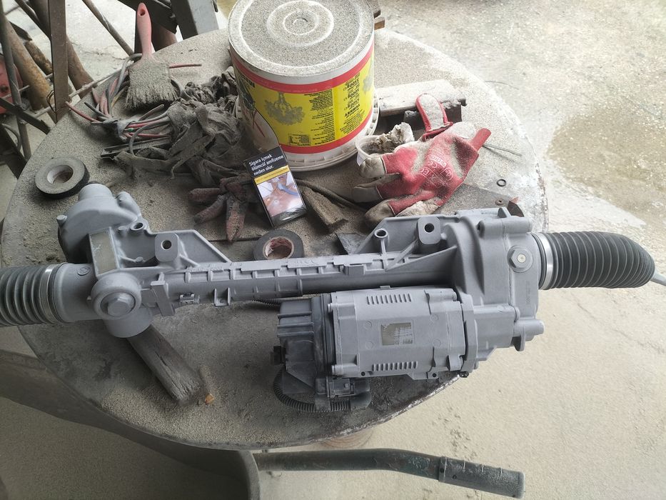 Ofer servicii de sudura. Extracție șuruburi rupte  sablare cu nisip