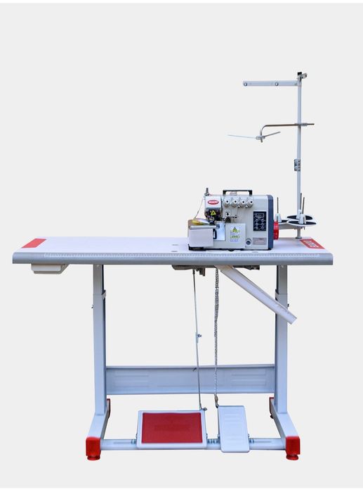 Оверлок швейная машинка