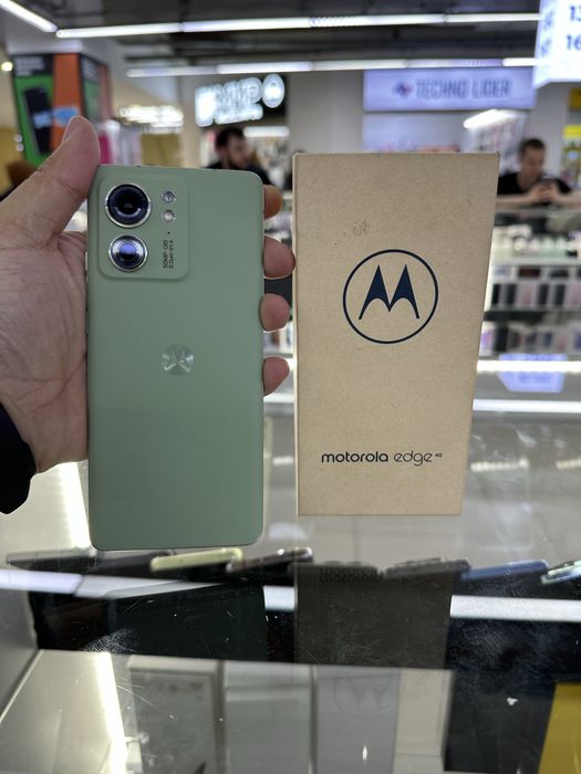 Moto edge 40.  5G.  12/256