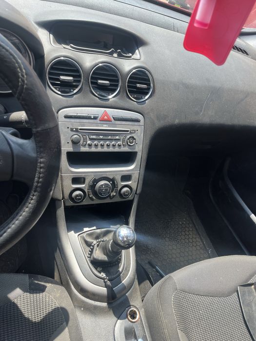 Piese peugeot 308 1,6 i 2008