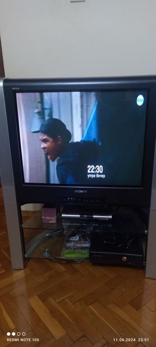 Телевизор сони работещ