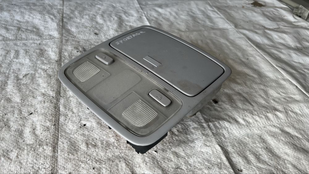 Плафон Hyundai Tucson 2004-