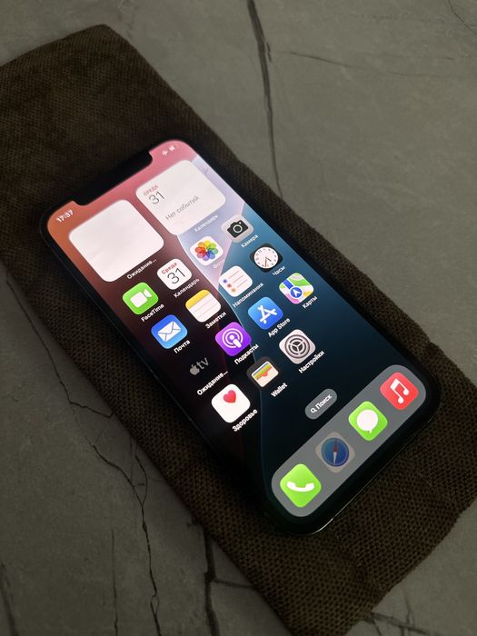 Продам IPHONE 12Pro