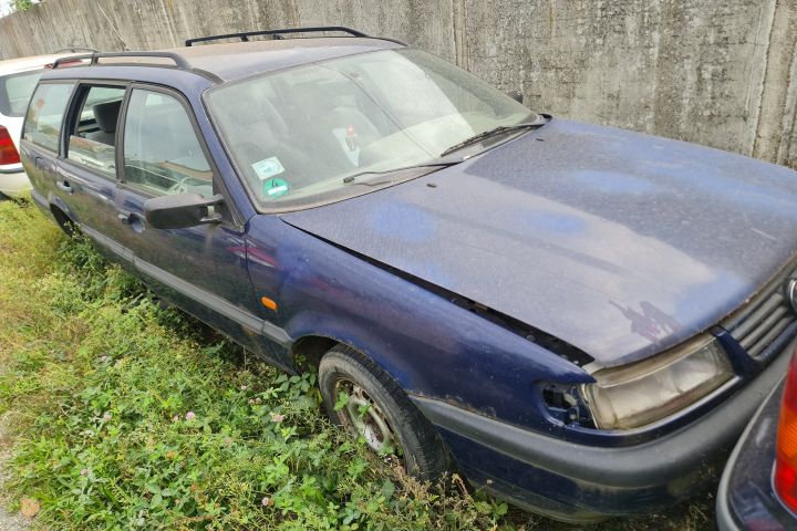 Oglinda retrovizoare parbriz Volkswagen VW Passat B4