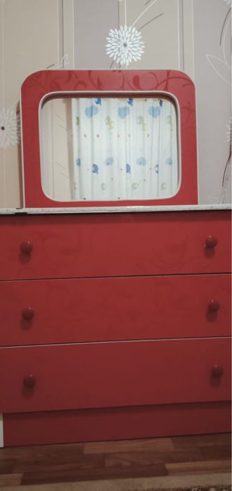 комод,мебель для спальни