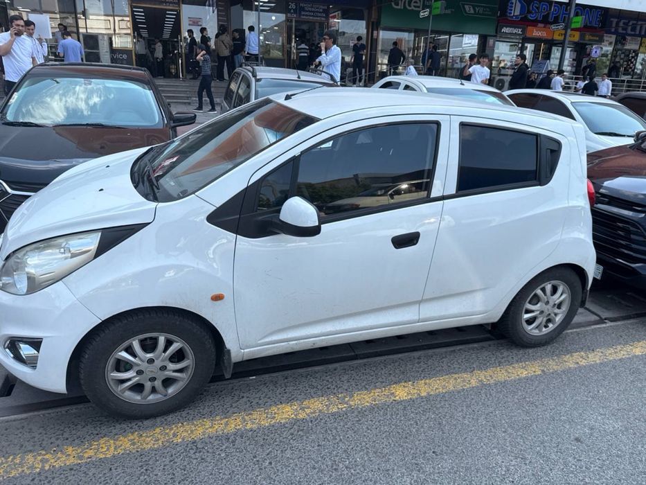 chevrolet spark avtomat 2012