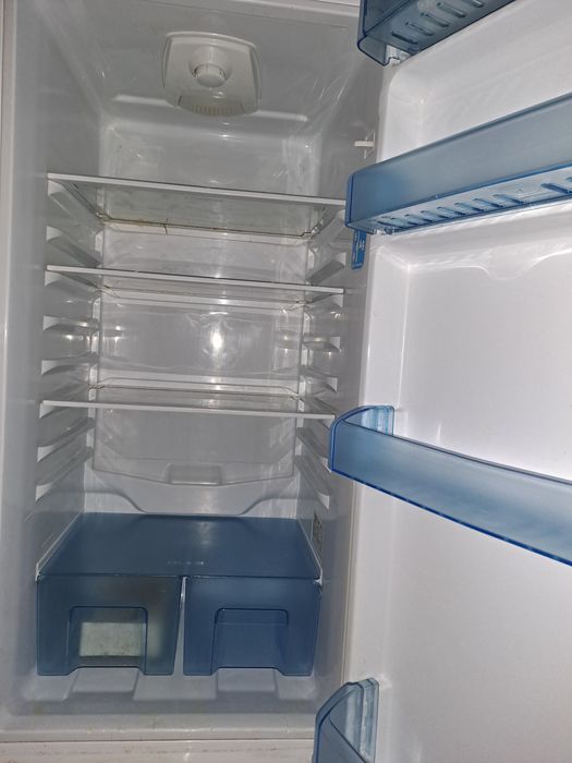 Холодильник BEKO