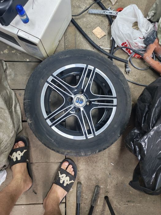 Продам литье с резиной хорошей