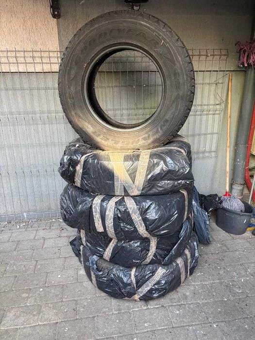 Set 5 cauciucuri 245/75/R17 M+S 110T | GoodYear | Jeep Wrangler