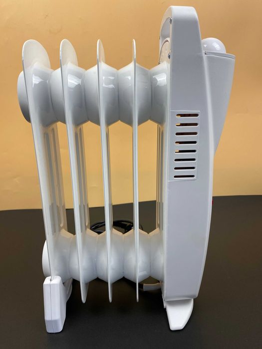 Radiator electric 500W compact pentru incalzire rapida