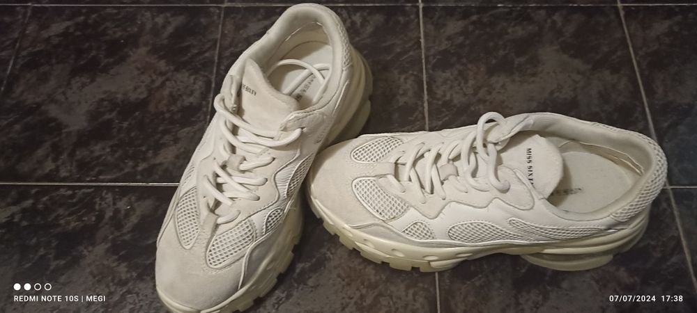 Маратонки от естествена кожа и кецове