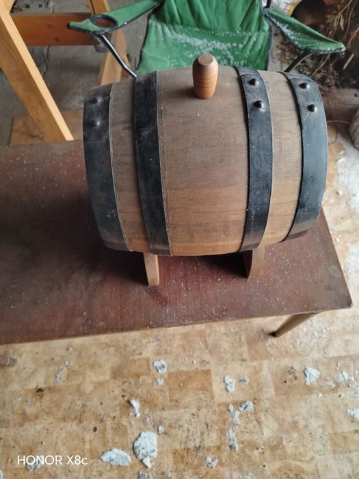Продам бочку дубовую