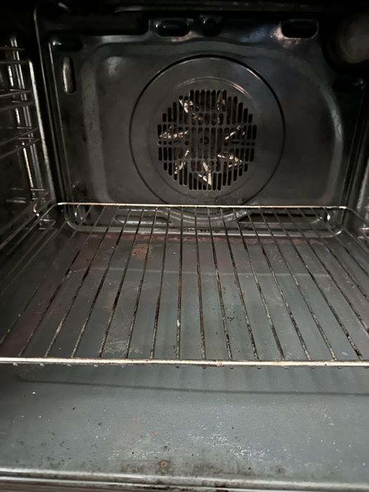 Фурна Тека с керамичен плот