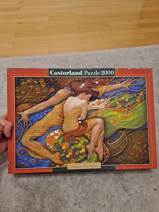 Puzzle 2000 de piese