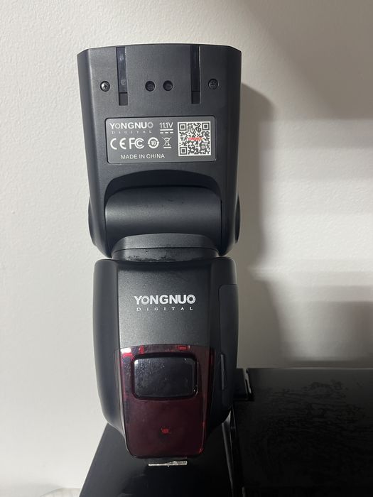 Фотовспышка  YN860Li