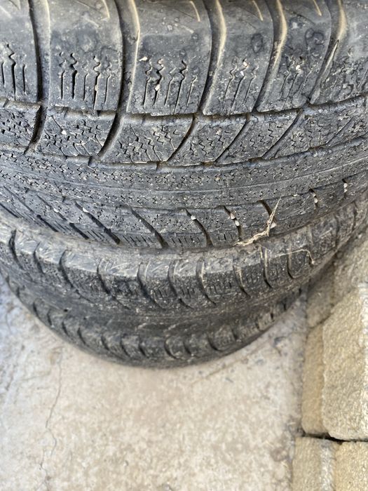 Продам зимние шины