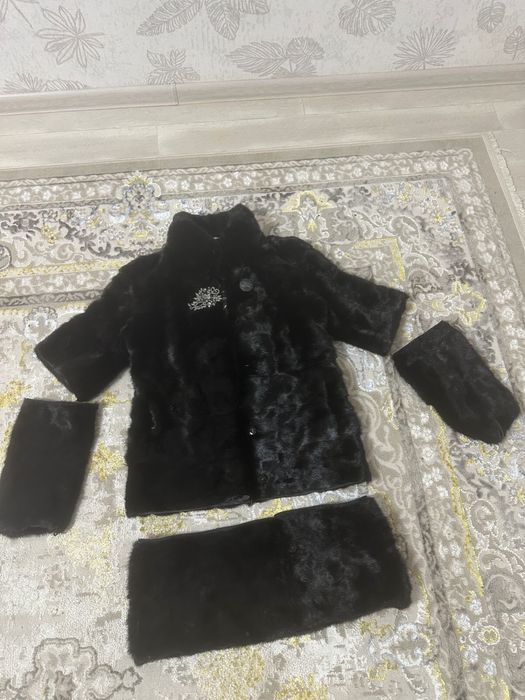 Продается Шуба новая