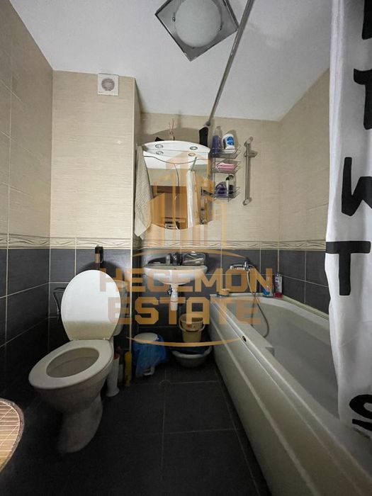 2-стаен в Варна, област-к.к. Св.Св. Константин и Елена площ 70 цена 1