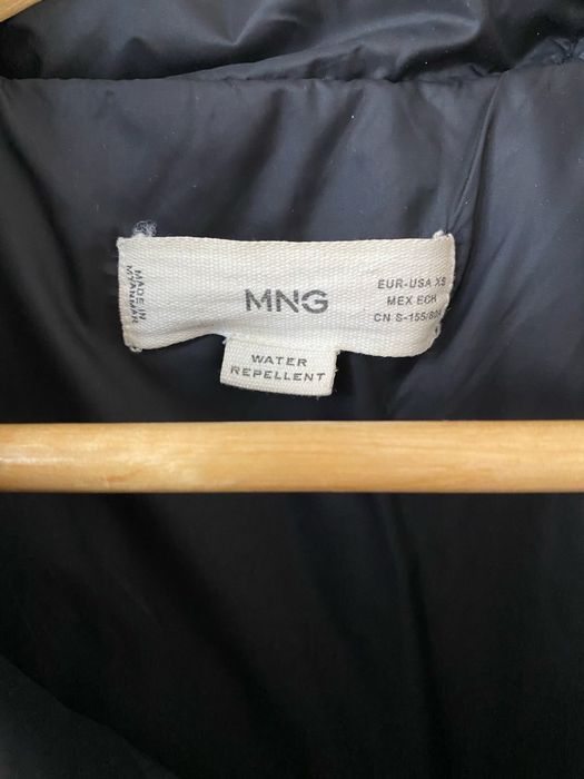Продам ветровку осень-весна оригинал
