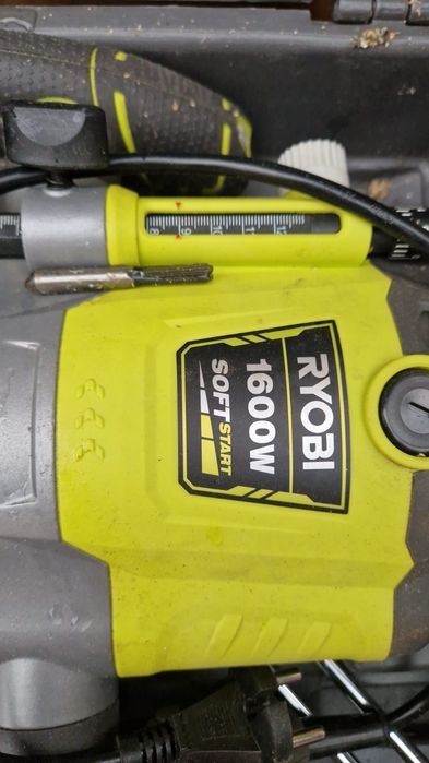 Freza RYOBI 1600W