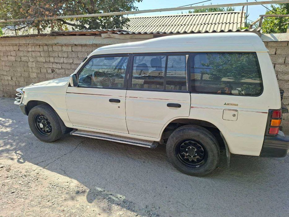 Mitsubishi Pajero2 1998/2.8L/MKPP/7-мест