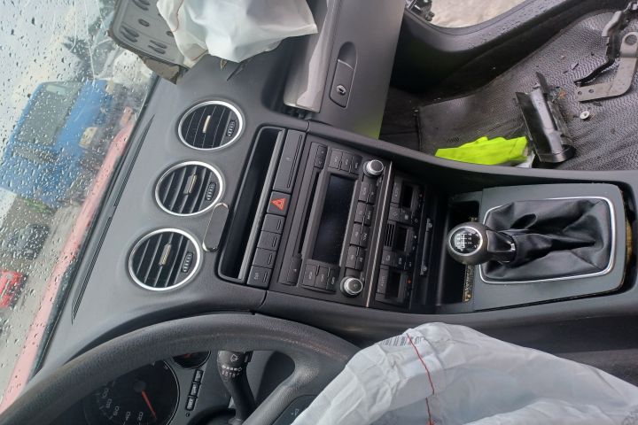 Comanda AC 8E0820043BL 8E0820043BL Seat Exeo prima generatie